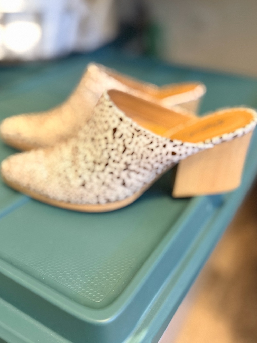 Qupid Dalmatian-Print Pointed Mule in White & Brown - Picture 2 of 5